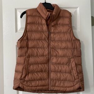 Womens puffer vest